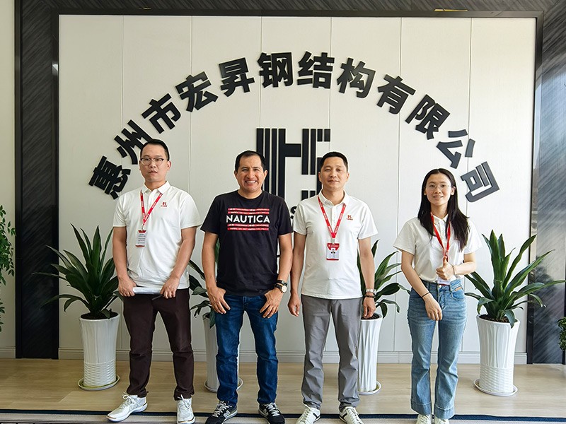 Peruvian Clients Visit Hongsheng to Discuss Steel Structure Projects